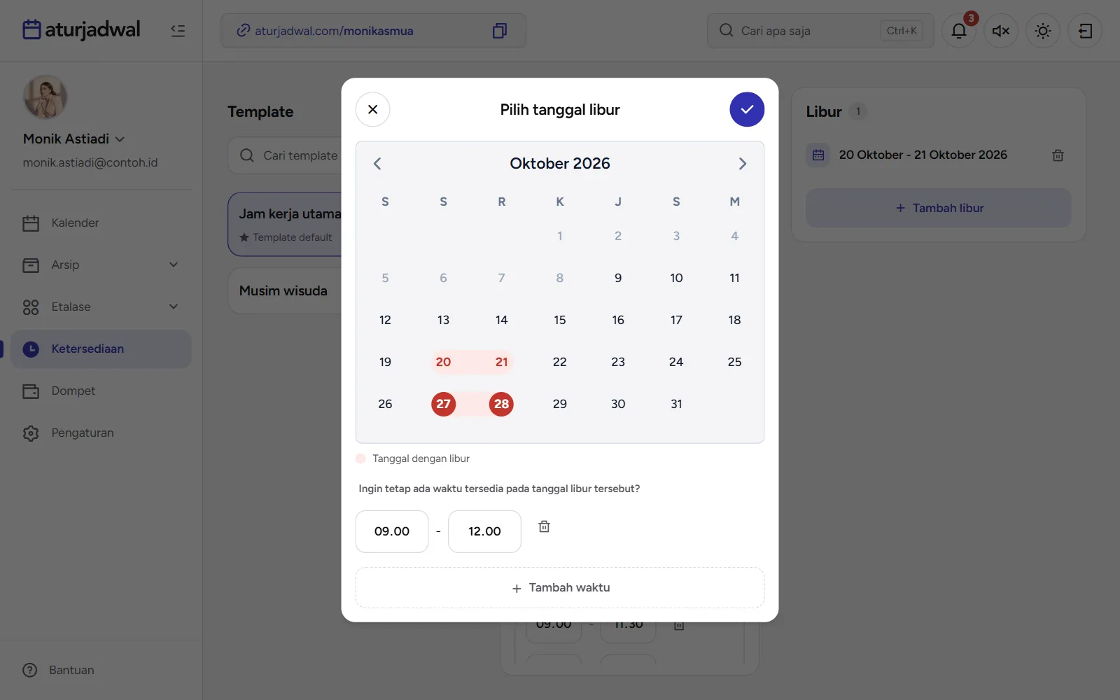 Tangkapan layar: formulir Pilih tanggal libur dengan jam yang tetap tersedia, tampilan desktop