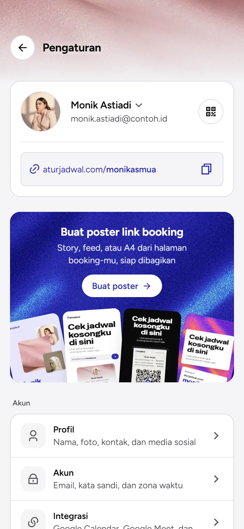 Tangkapan layar: Pengaturan dengan link halaman booking dan tombol Kode QR, tampilan ponsel