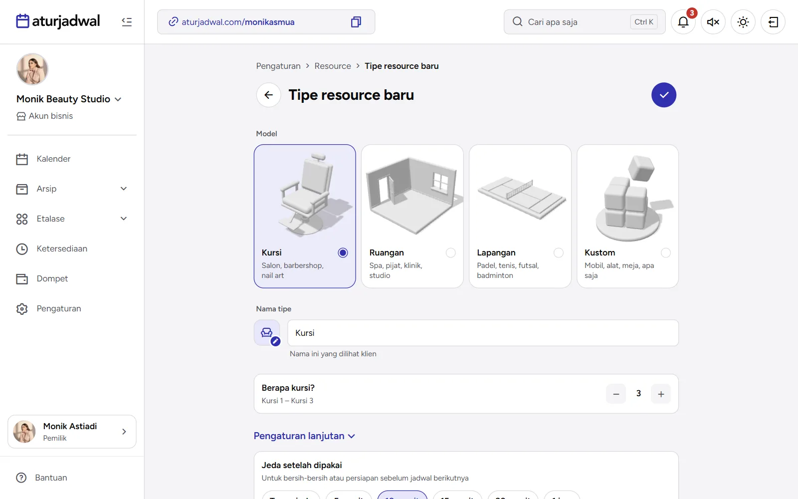 Tangkapan layar: formulir Tipe resource baru dengan model Kursi, tampilan desktop