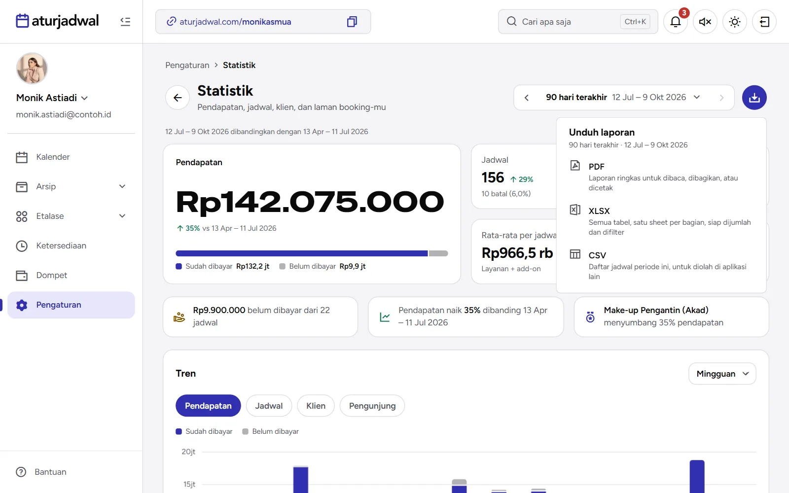 Tangkapan layar: menu Unduh laporan dengan PDF, XLSX, dan CSV, tampilan desktop