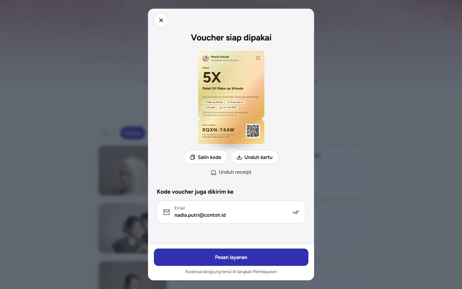 Tangkapan layar: layar Voucher siap dipakai dengan kartu berisi kode milik pembeli, tampilan desktop